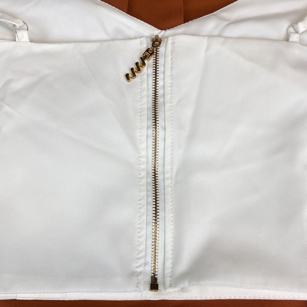 SHEIN Two-Piece Crop Top and Pants - Picture 2 of 8